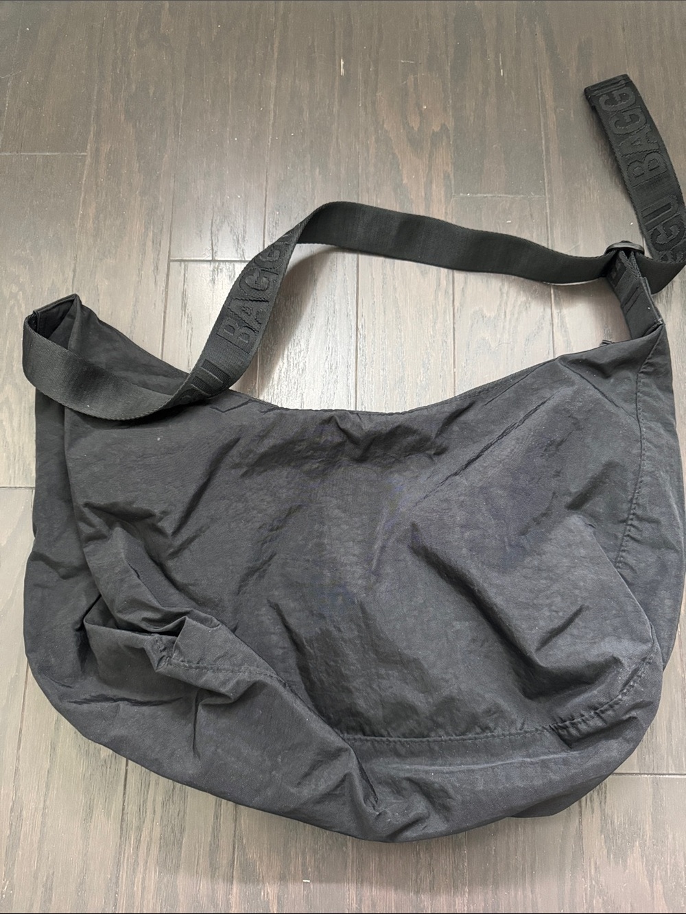 BAGGU, LG Crescent Bag - Picture 2 of 2